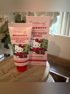The Creme Shop Hello Kitty Handy Dandy Cream - Apple Blossom